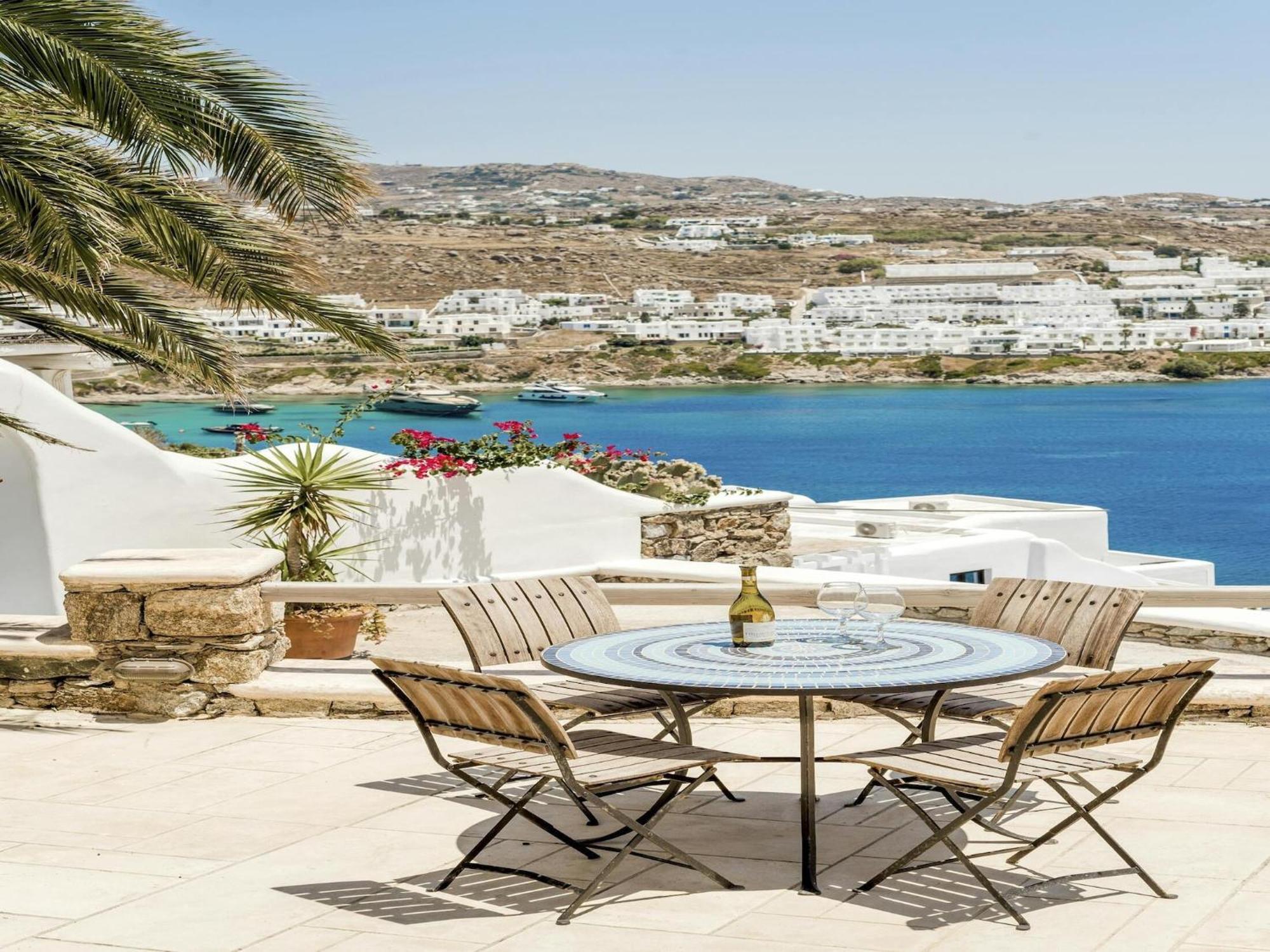 Unique Cycladic With Pool *