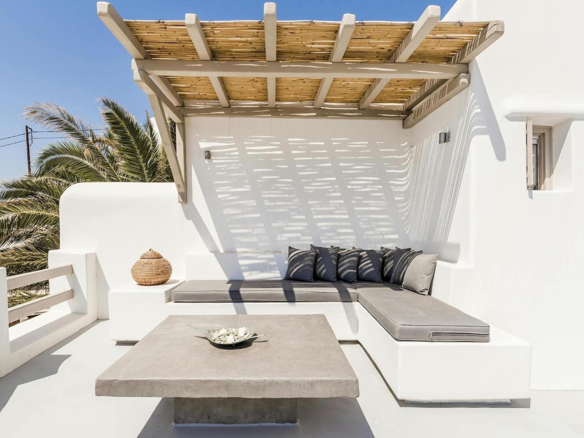 Unique Cycladic With Pool Psarou (Mykonos)